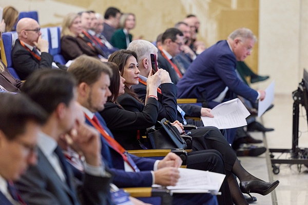 Владимир Платонов представил проект «Начни свой бизнес с Москвой» на конференции «МежВУЗ – от локальных вызовов к международным решениям»