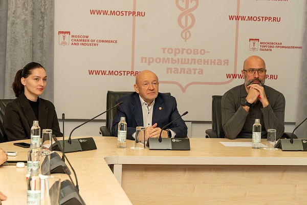 Проект «Школа предпринимательства для иностранных студентов» завершается, но не заканчивается