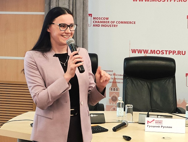 Эксперты поделились предпринимательским опытом с участниками Международного студенческого бизнес-клуба 