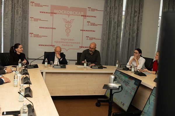 Проект «Школа предпринимательства для иностранных студентов» завершается, но не заканчивается